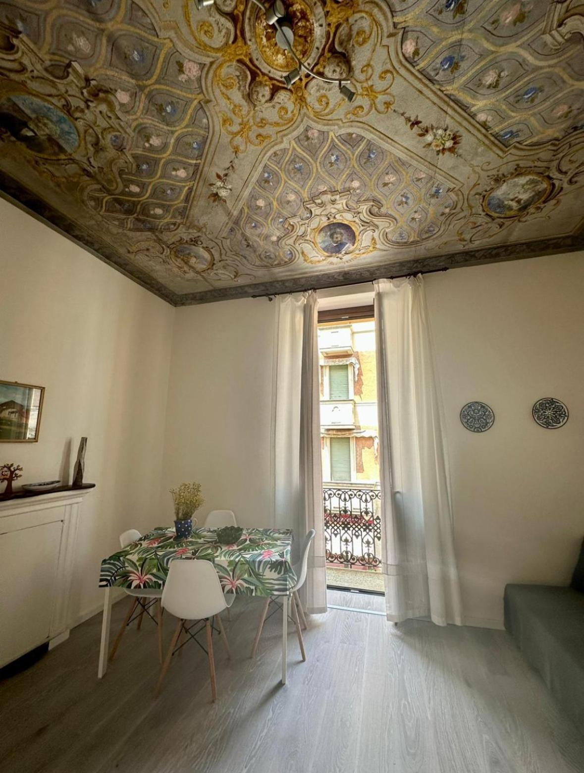 Notte Tempo Apartman Varzi Kültér fotó
